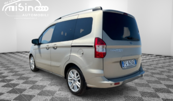 Ford Tourneo Courier – 2016 pieno