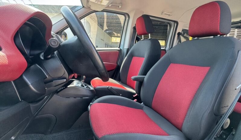 Fiat Doblò Cambio Automatico  – 2012 pieno