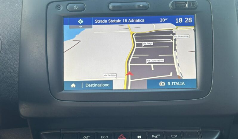 Dacia Duster FULL OPTIONAL!! – 2019 pieno