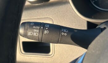 Dacia Duster FULL OPTIONAL!! – 2019 pieno