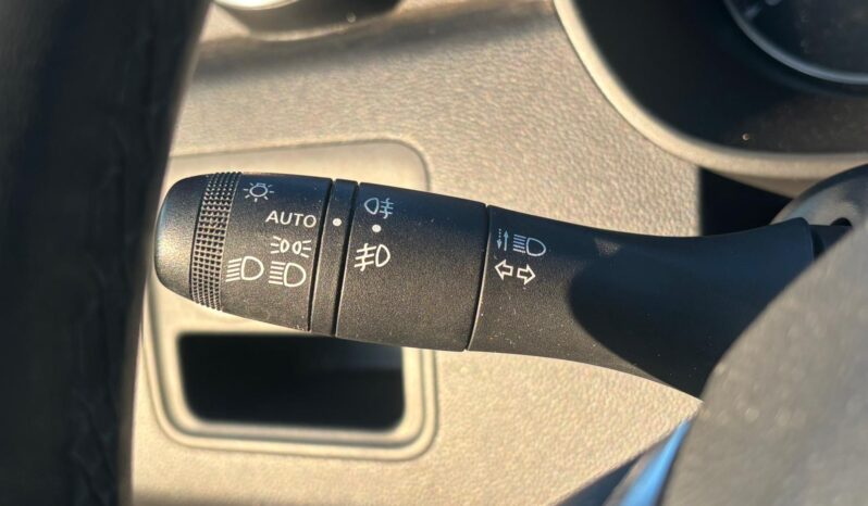 Dacia Duster FULL OPTIONAL!! – 2019 pieno