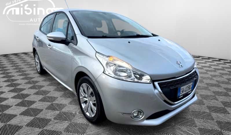 Peugeot 208 – 2014 pieno